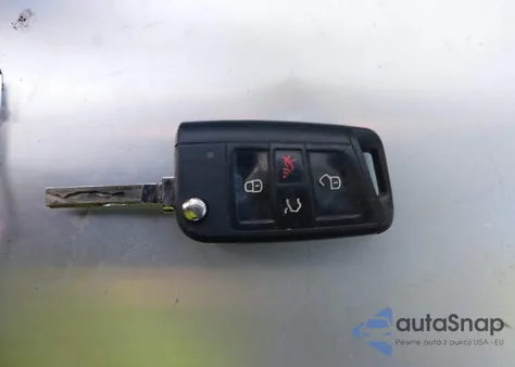 2021 Volkswagen Jetta 1.4T R-Line/1.4T S/1.4T Se z USA, uszkodzony, nr VIN 3VWC57BU7MM021001